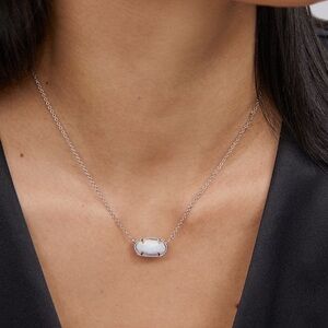 Kendra Scott  Elisa Silver Pendant Necklace in White Opal